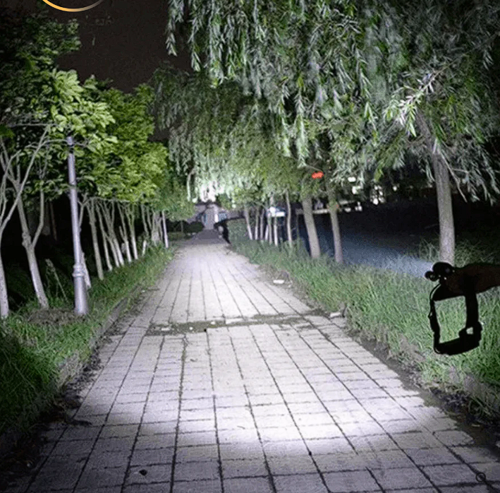 LINTERNA FRONTAL HIPER POTENTE 4 EN 1 | Paga Contraentrega + Envío Gratis Guatemala